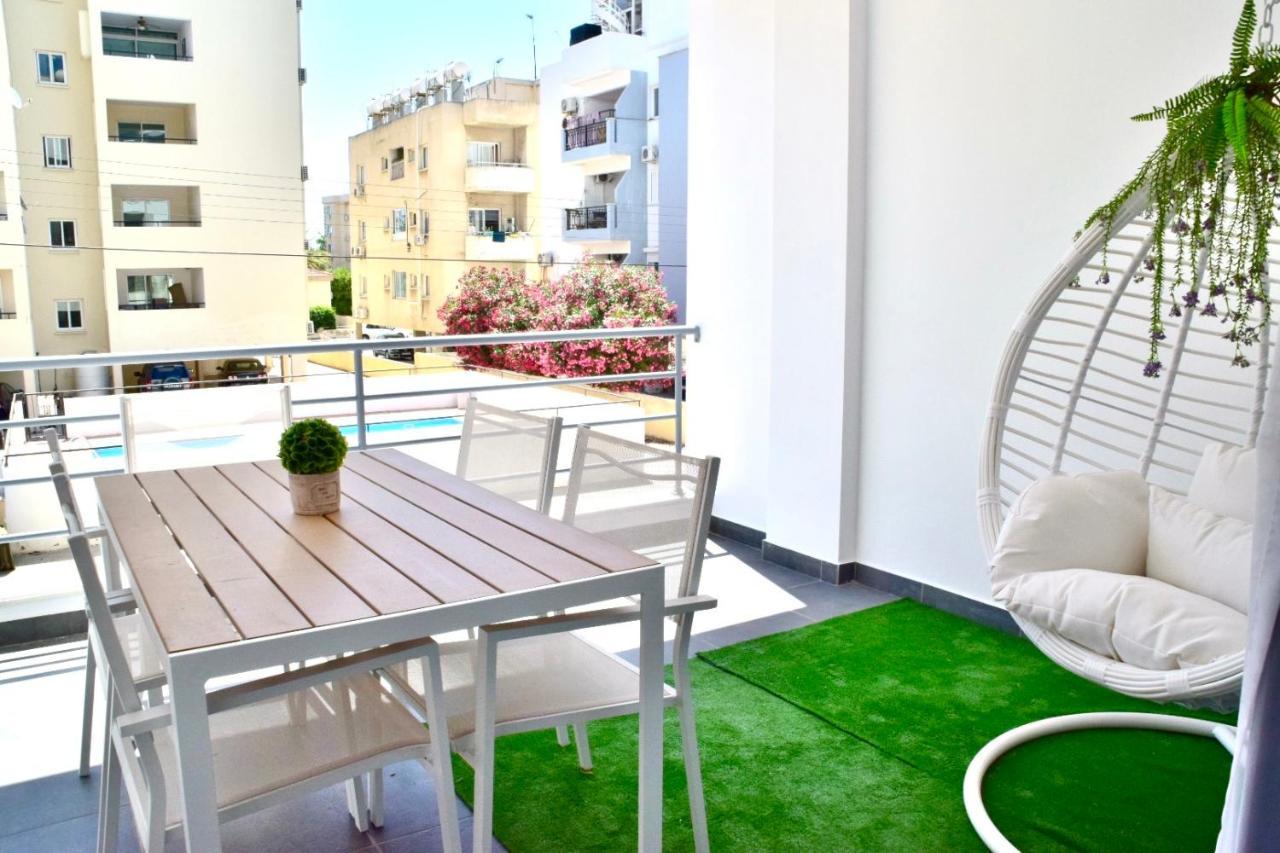 Coastal Getaway Apartment Larnaca Exterior foto