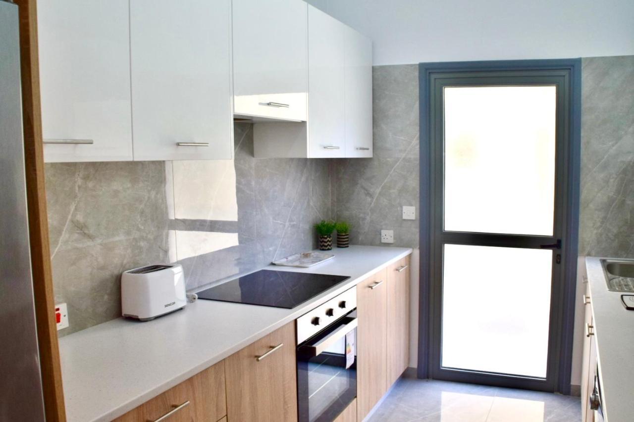 Coastal Getaway Apartment Larnaca Exterior foto